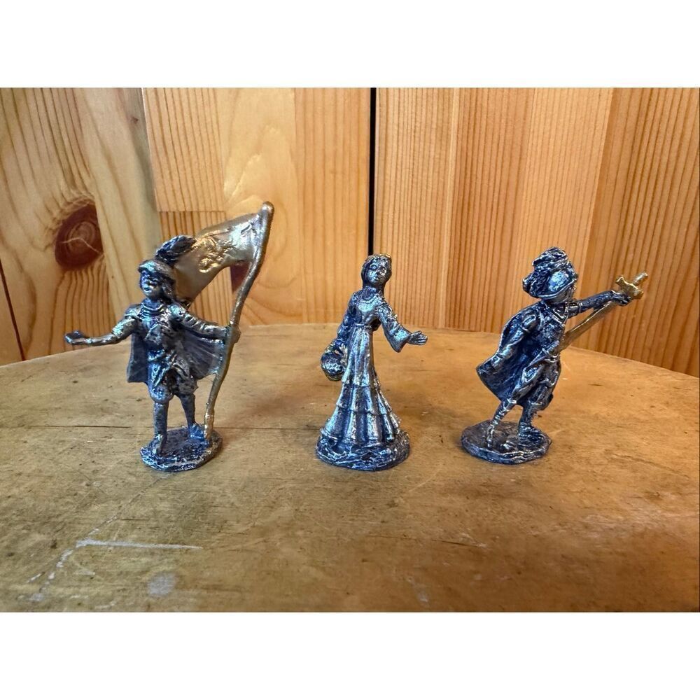 Vintage Good company lot of three pewter figurines (6700)